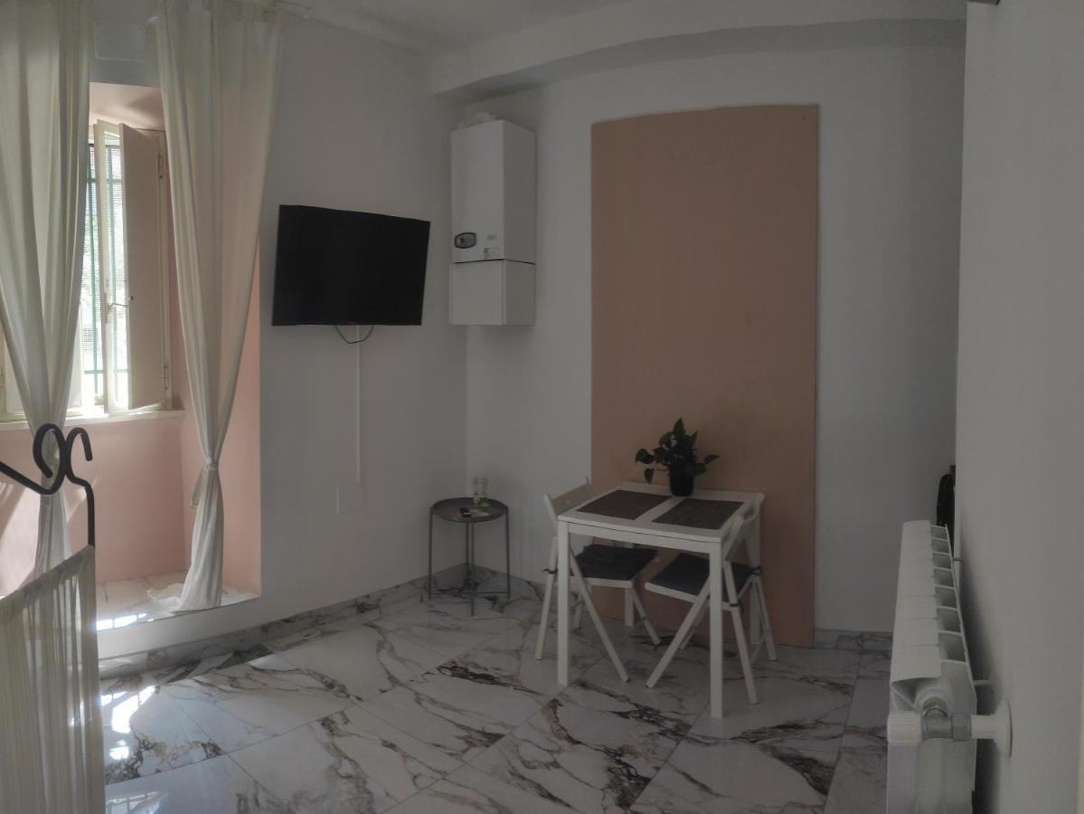 Tiberivs Home 로마 외부 사진